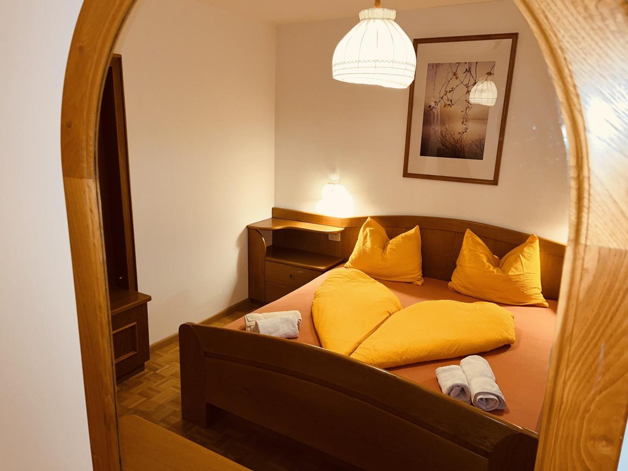 Residence Zirmer Wohnung Erde كاستيلِروتّو المظهر الخارجي الصورة