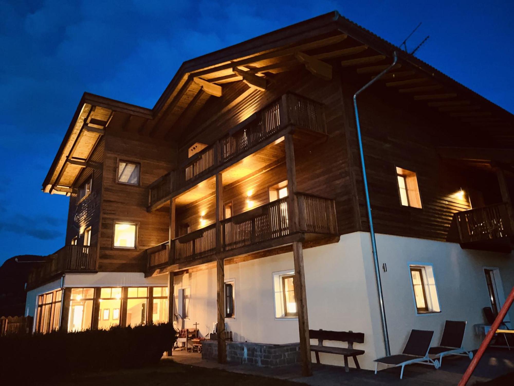 Residence Zirmer Wohnung Erde كاستيلِروتّو المظهر الخارجي الصورة